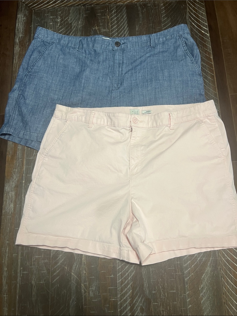 Two pair of Ladies “A New Day” Shorts. Light Pink and Chambray. Both Size 18.